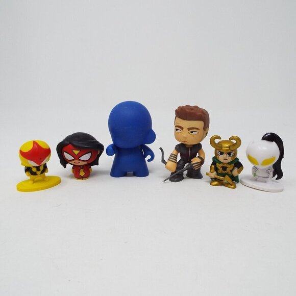 Misc Small Marvel Figure Bundle #255 - Picture 1 of 6